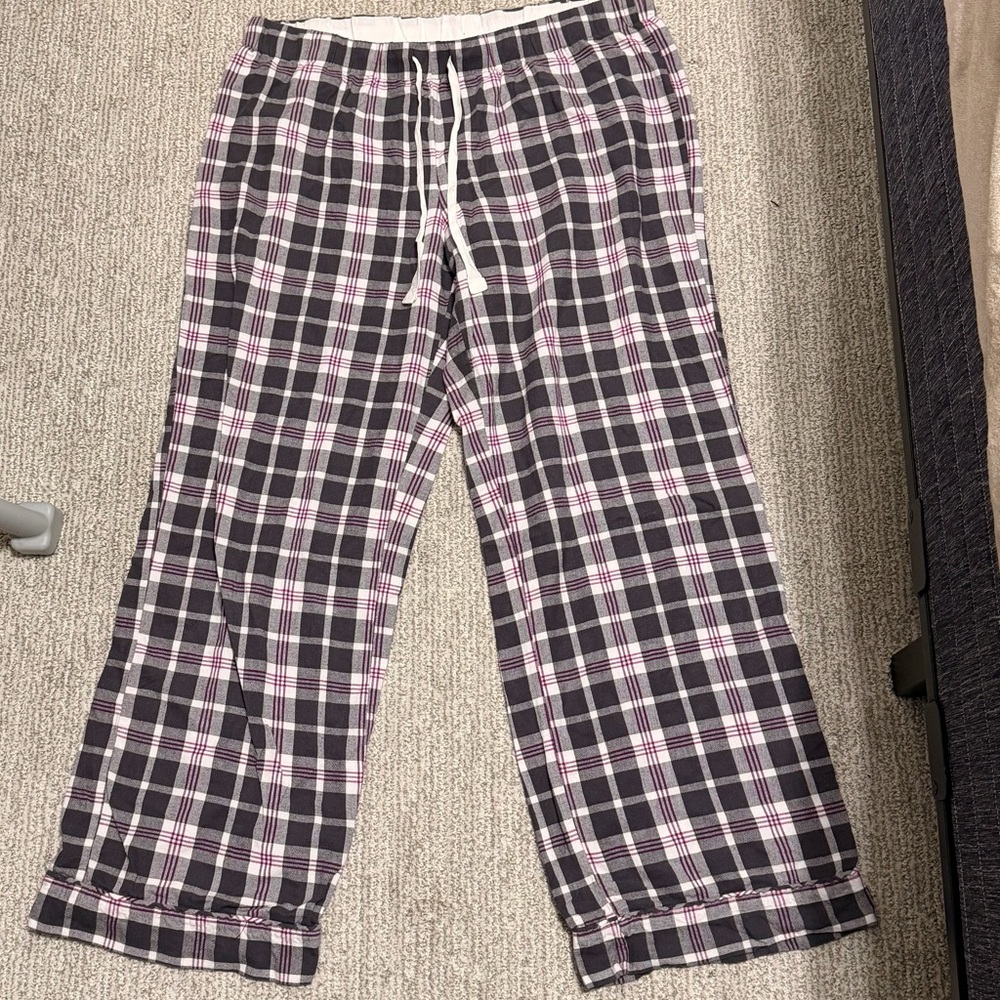 Gilligan & O'Malley Plaid Pajama Pants - Black and Pink